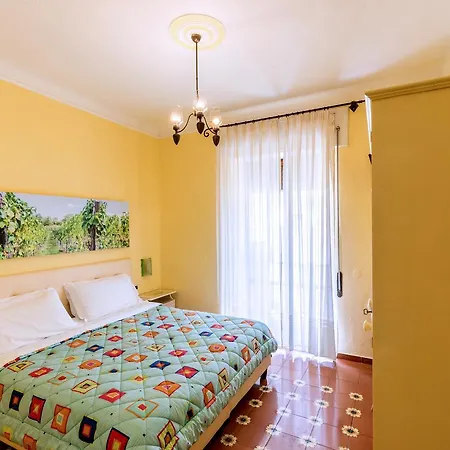 Mafalda 2* Forio di Ischia